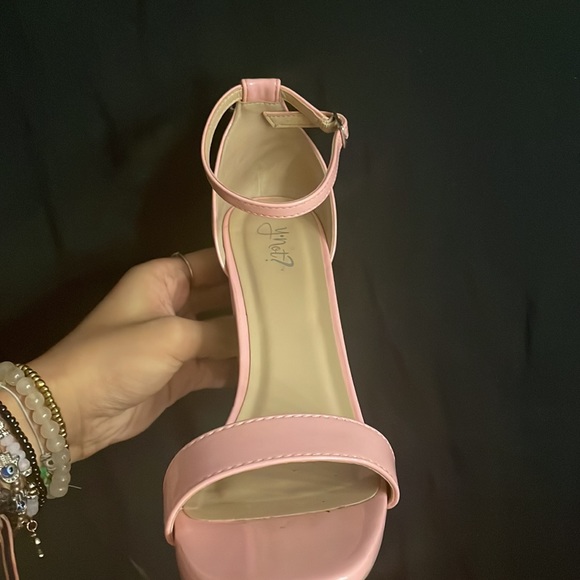 Pink High Heels Size 10 - Picture 2 of 2